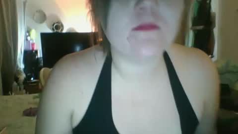 Snapshot of maryjane7036 chatting on December 2024 09:17:02 AM maryjane7036 online show from December 2024 09:17:02 AM