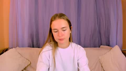 Mari online show from November 2025 07:21:02 AM