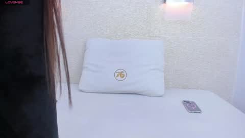 maryy campbell online show from December 2024 04:02:02 PM