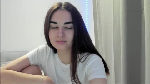 Mary online show from March 2026 12:13:02 AM