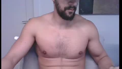 Snapshot of mascuhunk chatting on January 2025 06:43:01 PM mascuhunk online show from January 2025 06:43:01 PM