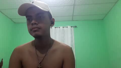 Max online show from February 2025 03:53:01 AM