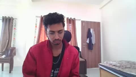 maskboyz2003 online show from December 2024 04:00:02 AM