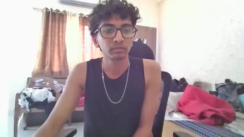 Mask Boy online show from February 2026 05:12:02 AM