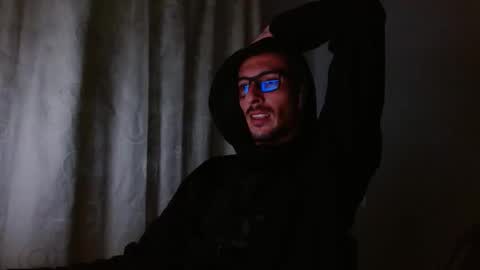 Snapshot of maskguy23 chatting on September 2025 02:13:01 AM maskguy23 online show from September 2025 02:13:01 AM