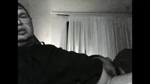 Snapshot of masonmh85 chatting on December 2024 12:14:02 PM Dad .....AkA Your moms man online show from December 2024 12:14:02 PM