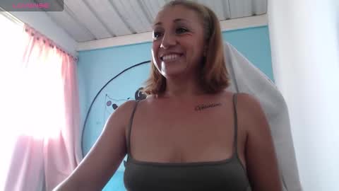 massiel ferreti online show from September 2025 07:49:02 PM