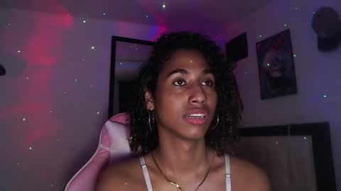 massielhot online show from February 2025 05:47:01 AM