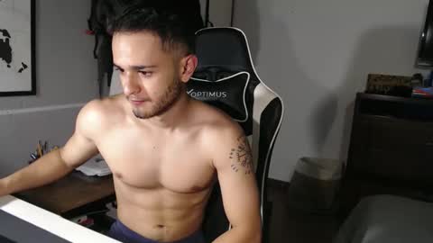 Snapshot of massimo_jiovano chatting on October 2025 11:01:02 PM massimo online show from October 2025 11:01:02 PM