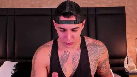 Massimo Contie online show from November 2025 10:15:02 AM