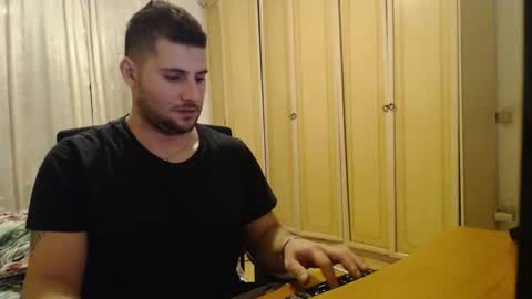 Snapshot of massu1994 chatting on November 2025 02:10:01 AM Massu94 online show from November 2025 02:10:01 AM