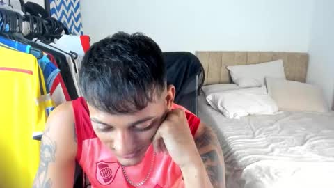 master_boy28 online show from November 2025 07:52:01 AM