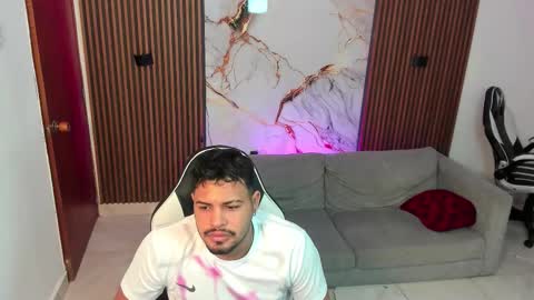 Snapshot of master_javi chatting on September 2025 05:29:01 AM master_javi online show from September 2025 05:29:01 AM