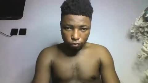 Master Kael online show from December 2025 06:03:02 PM