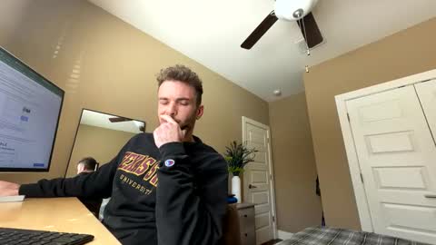 Snapshot of master_louie chatting on January 2025 06:41:02 PM muskyjockdick online show from January 2025 06:41:02 PM