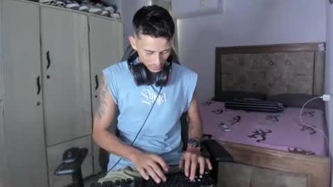 Snapshot of masteralda09 chatting on August 2026 07:49:01 PM Alpha junior online show from August 2026 07:49:01 PM