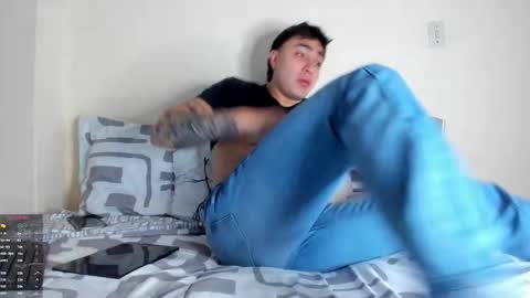 Snapshot of masterfiterotic chatting on November 2025 01:59:02 AM masterfiterotic online show from November 2025 01:59:02 AM