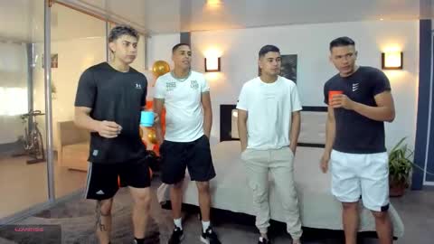 Team Cris Darwin- Fernando- Stiven- David online show from November 2025 11:31:02 AM