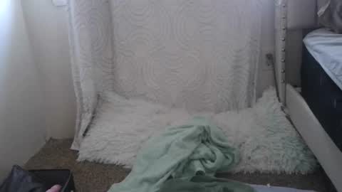 Snapshot of mastersquirter98 chatting on May 2026 06:02:02 PM alex online show from May 2026 06:02:02 PM