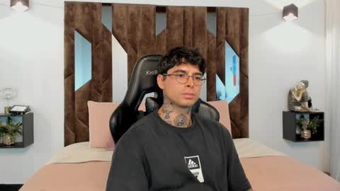 mateo_dilucajs1 online show from September 2025 07:28:01 PM