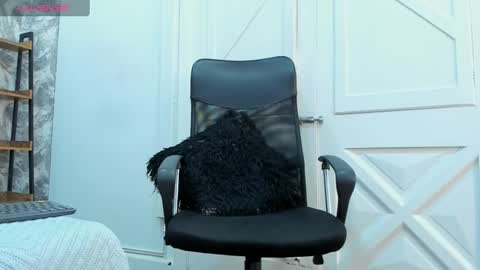 Mateo online show from February 2025 09:59:01 PM