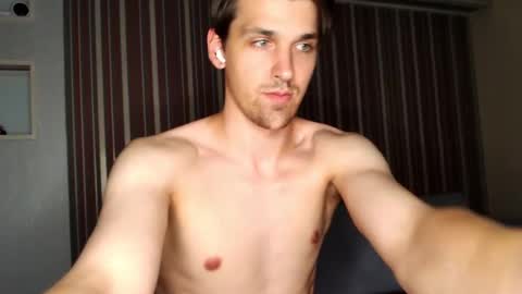 mateo_zeus online show from February 2025 05:30:02 PM