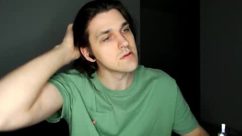 mateo_zeus online show from February 2026 06:45:01 PM