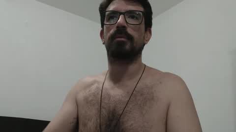 Snapshot of matheusmogi chatting on November 2025 05:08:01 PM Matheus Mogi online show from November 2025 05:08:01 PM