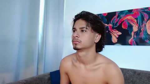 Mathew online show from November 2025 06:45:01 PM