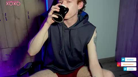 Alejandro Alex online show from October 2025 11:47:01 PM