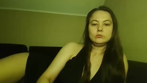 Matild online show from October 2025 10:19:01 PM