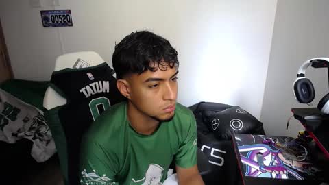 Snapshot of matias_bianco01 chatting on October 2025 04:59:02 PM matias online show from October 2025 04:59:02 PM