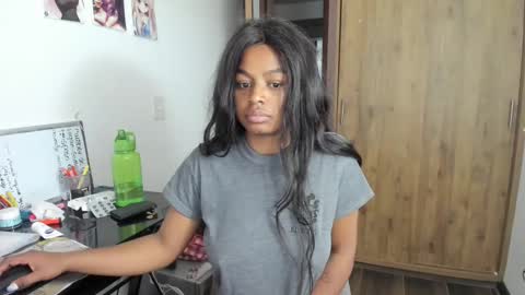 Daniela online show from February 2025 12:05:02 PM