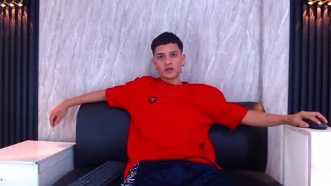 Snapshot of matt_ruso chatting on September 2025 07:13:01 PM Matt Ruso online show from September 2025 07:13:01 PM