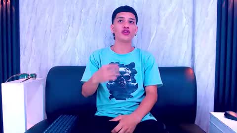 Snapshot of matt_ruso chatting on September 2025 07:04:01 PM Matt Ruso online show from September 2025 07:04:01 PM