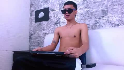 Snapshot of matt_ruso chatting on October 2025 06:19:02 PM Matt Ruso online show from October 2025 06:19:02 PM