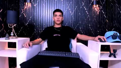 Snapshot of matt_ruso chatting on October 2025 03:34:01 AM Matt Ruso online show from October 2025 03:34:01 AM