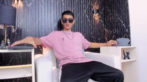 Snapshot of matt_ruso chatting on November 2025 04:24:02 AM Matt Ruso online show from November 2025 04:24:02 AM