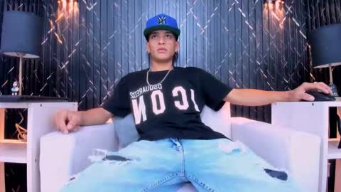 Snapshot of matt_ruso chatting on December 2025 04:28:02 AM Matt Ruso online show from December 2025 04:28:02 AM