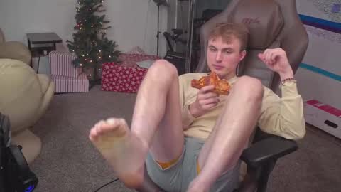 Snapshot of mattcashxxx chatting on December 2024 02:09:01 AM Matt Cash online show from December 2024 02:09:01 AM