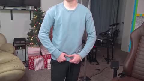 Snapshot of mattcashxxx chatting on December 2024 02:09:02 AM Matt Cash online show from December 2024 02:09:02 AM