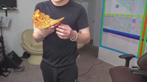 Snapshot of mattcashxxx chatting on January 2025 02:11:02 AM Matt Cash online show from January 2025 02:11:02 AM