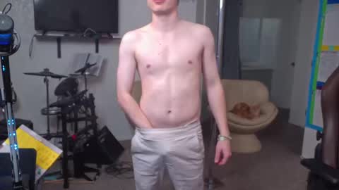 Snapshot of mattcashxxx chatting on January 2025 02:07:02 AM Matt Cash online show from January 2025 02:07:02 AM