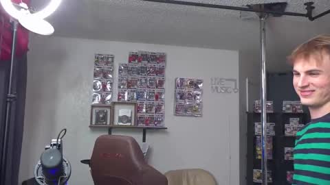 Snapshot of mattcashxxx chatting on March 2025 02:08:02 AM Matt Cash online show from March 2025 02:08:02 AM