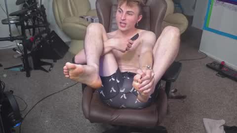 Snapshot of mattcashxxx chatting on March 2025 02:07:02 AM Matt Cash online show from March 2025 02:07:02 AM