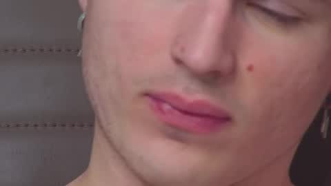 Snapshot of mattcashxxx chatting on March 2025 04:11:01 PM Matt Cash online show from March 2025 04:11:01 PM