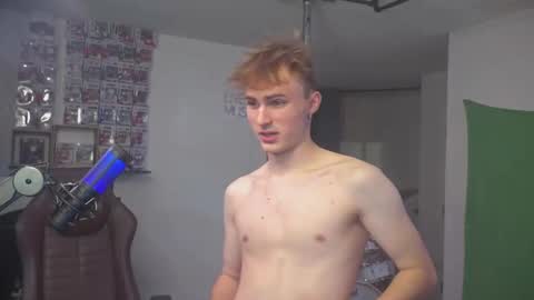 Snapshot of mattcashxxx chatting on September 2025 01:07:02 AM Matt Cash online show from September 2025 01:07:02 AM