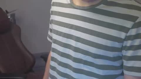 Snapshot of mattcashxxx chatting on October 2025 01:14:02 AM Matt Cash online show from October 2025 01:14:02 AM