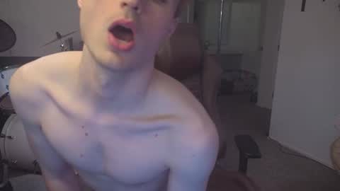 Snapshot of mattcashxxx chatting on October 2025 01:04:02 AM Matt Cash online show from October 2025 01:04:02 AM