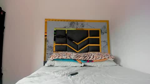 Snapshot of mattdevon chatting on October 2025 07:14:02 PM Matt online show from October 2025 07:14:02 PM